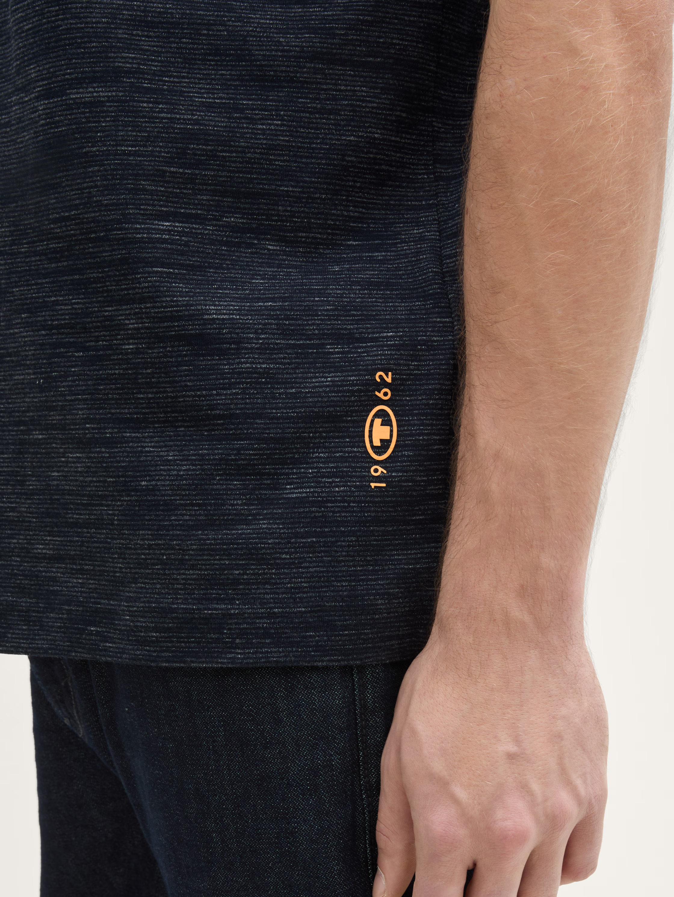 T-shirt de homem básica - TOM TAILOR