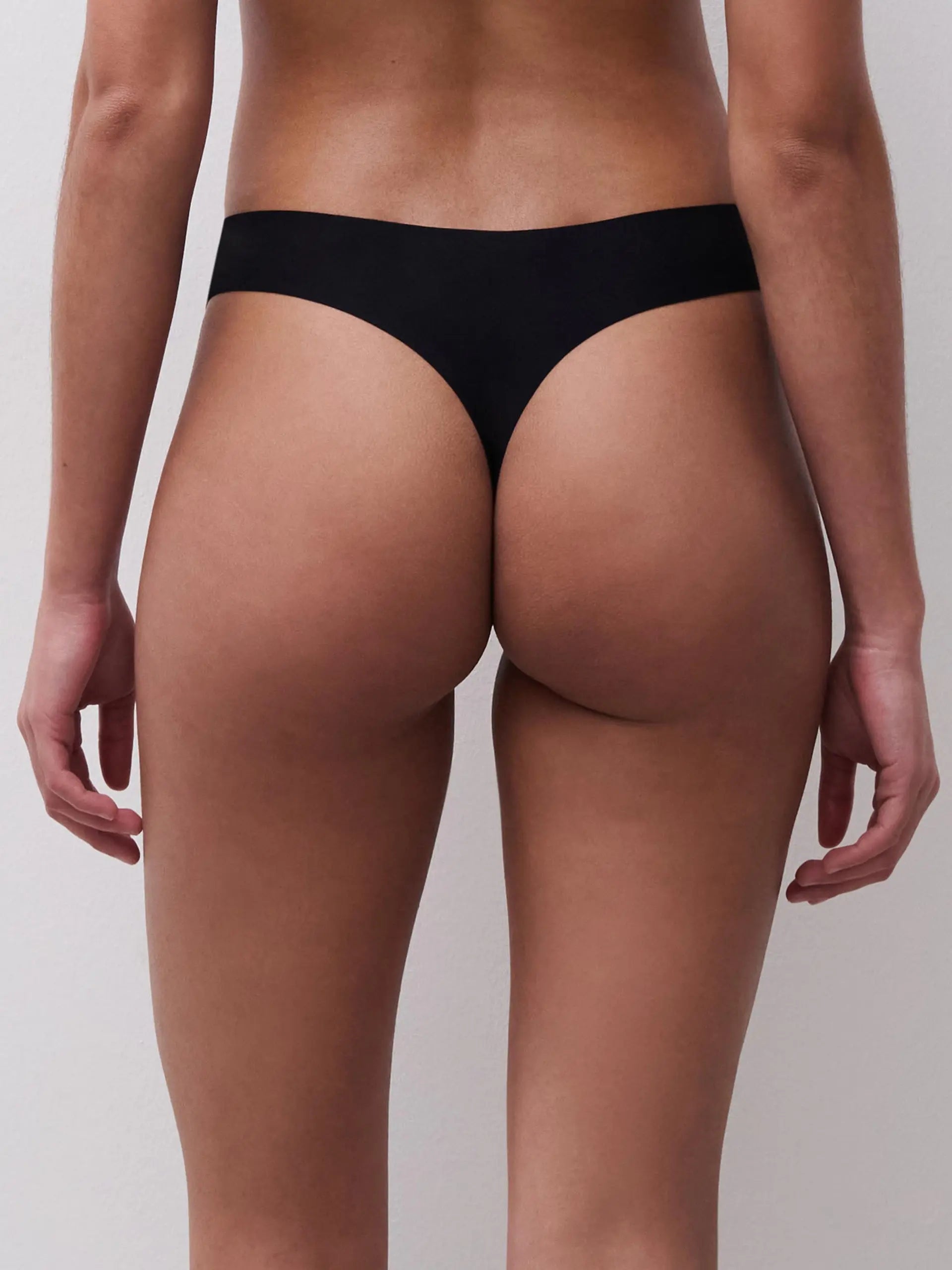 Cuecas Tanga/String - CHANTELLE (sem costuras)