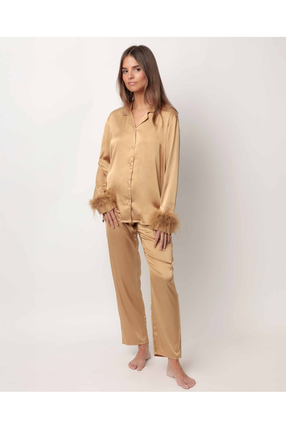 Pijama de Cetim c/ Plumas Removíveis - ADMAS