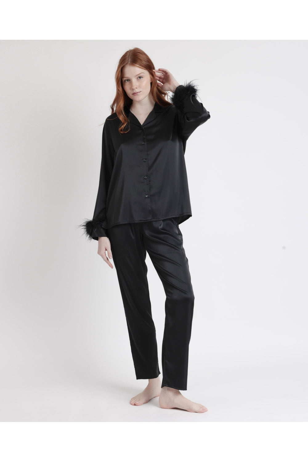 Pijama de Cetim c/ Plumas Removíveis - ADMAS