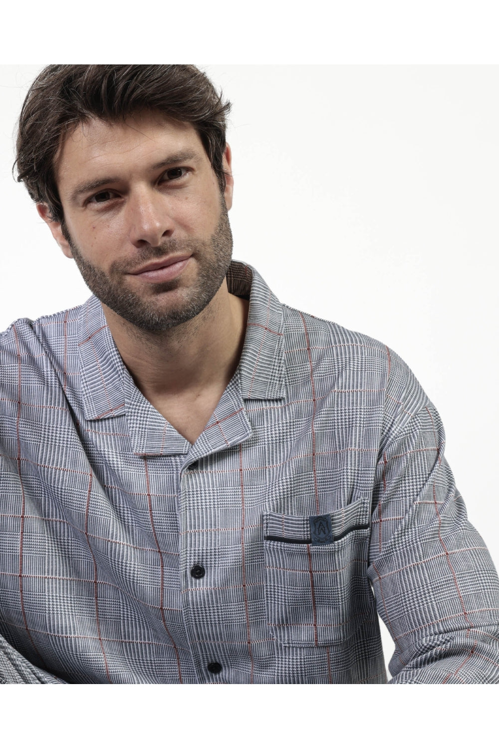 Pijama no Estilo Clássico c/ Ligeira Carda - ADMAS