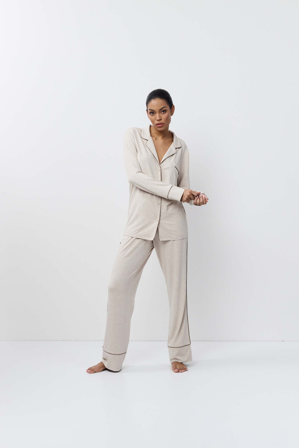 Pijama estilo camiseiro Karine - ARUELLE