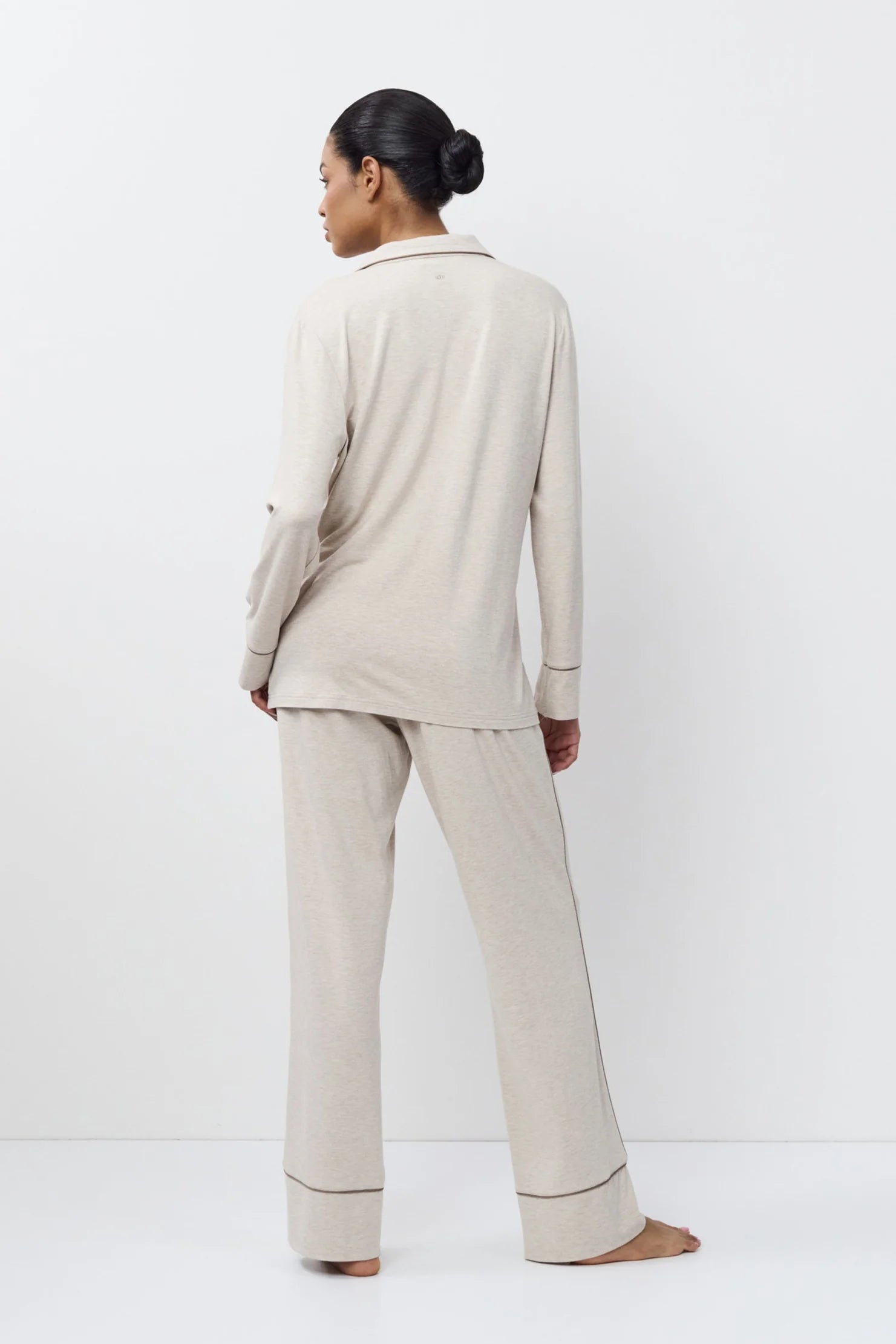 Pijama estilo camiseiro Karine - ARUELLE