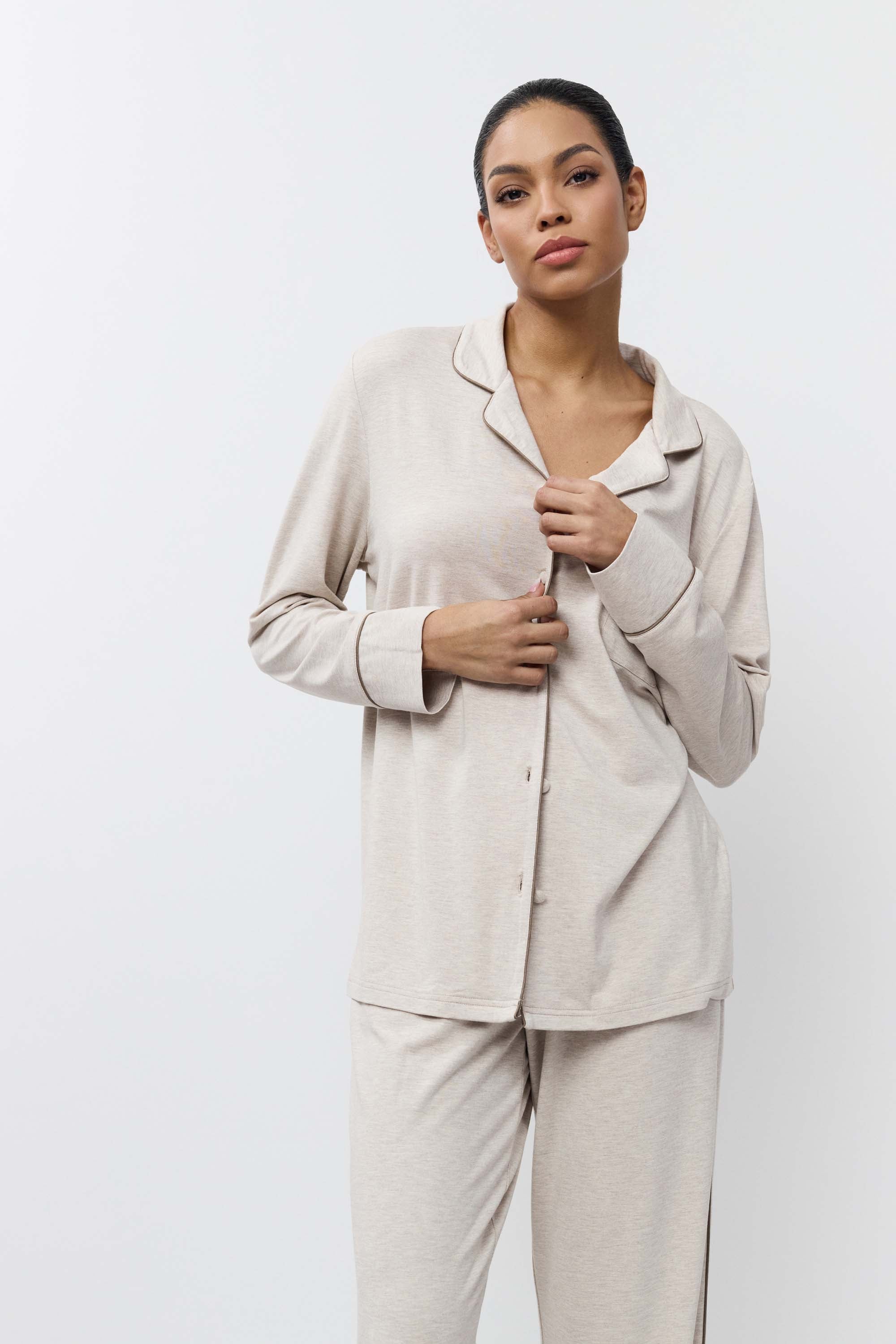 Pijama estilo camiseiro Karine - ARUELLE