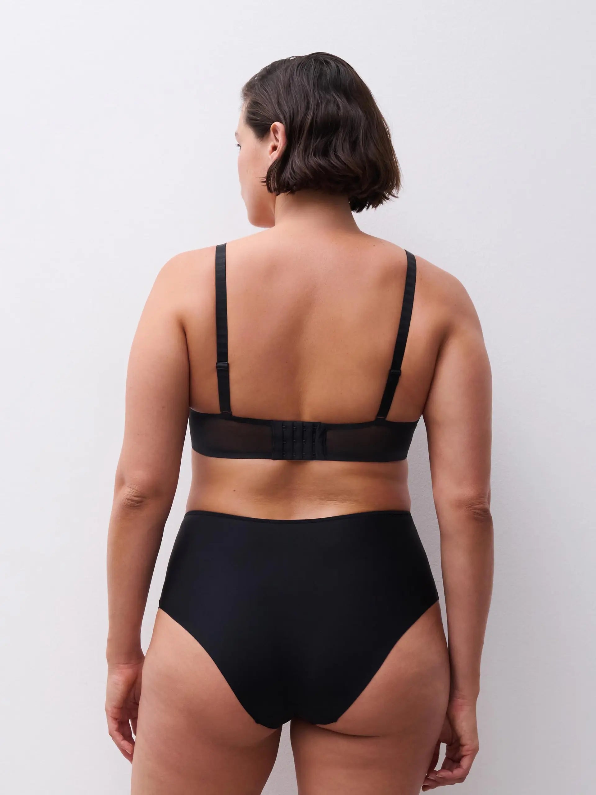 Cueca Cintura-Alta - CHANTELLE (sem costuras)